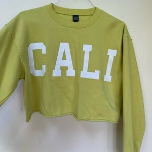 wild fable “CALI” sweatshirt (cropped)